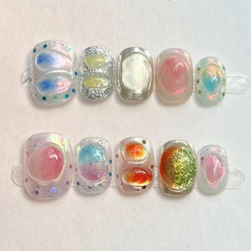 Nail Art Glossy - 10 ชิ้นน่ารักสั้นรอบ Handmade เล็บปลอม Glitter สีสัน