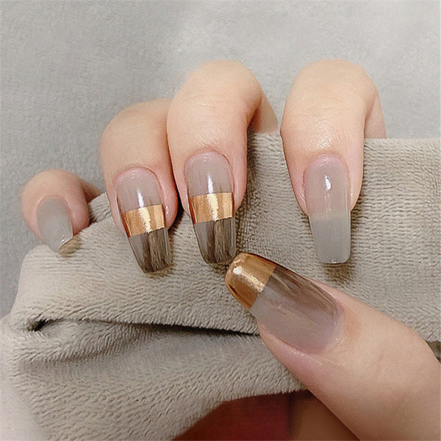 Nail Art Simple - เล็บปลอมแบบกดติด 24 ชิ้น ขนาดกลาง ทรงโลงศพ แบบเรียบง่าย