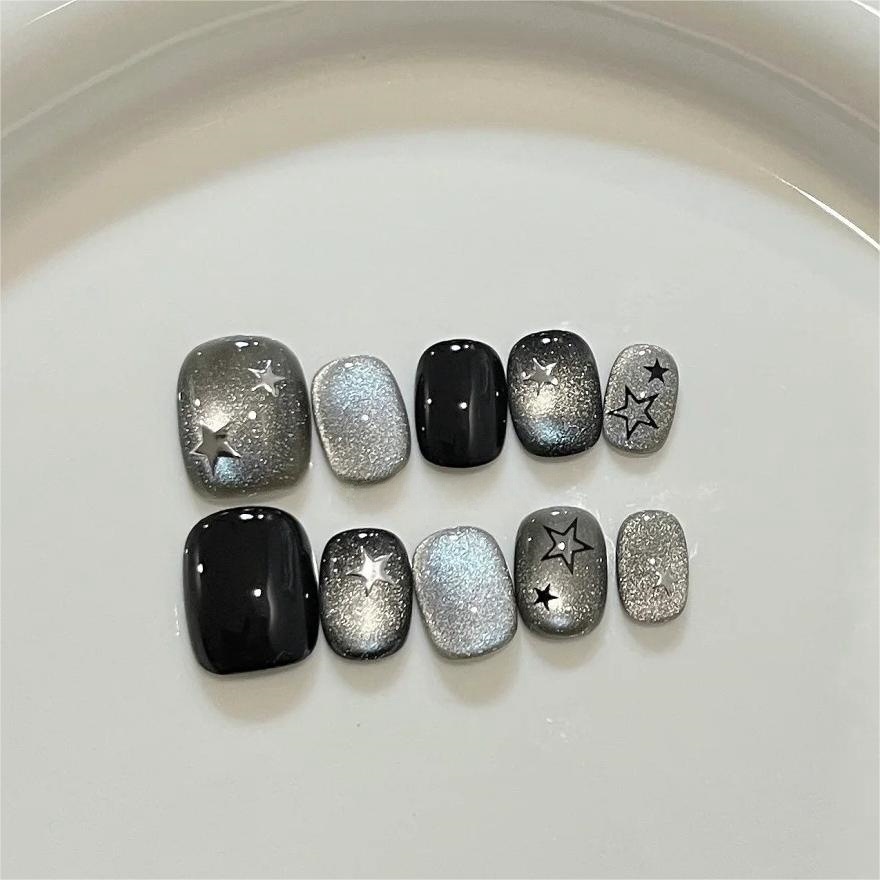 10pcs สีดําน่ารักแมวทําด้วยมือ - Nail Art Glossy บทวิจารณ์และราคา