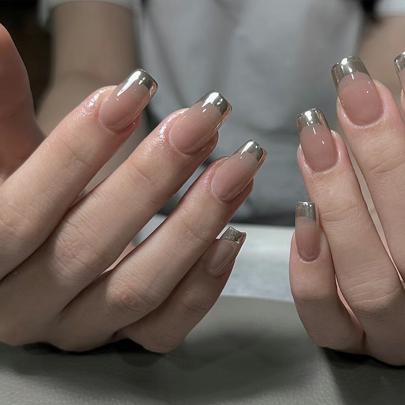 เล็บปลอมแบบกดติด 24 ชิ้น ขนาดก - Nail Art Simple บทวิจารณ์และราคา